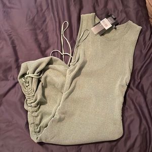 Super cute bodycon dress with sides able to be tightened